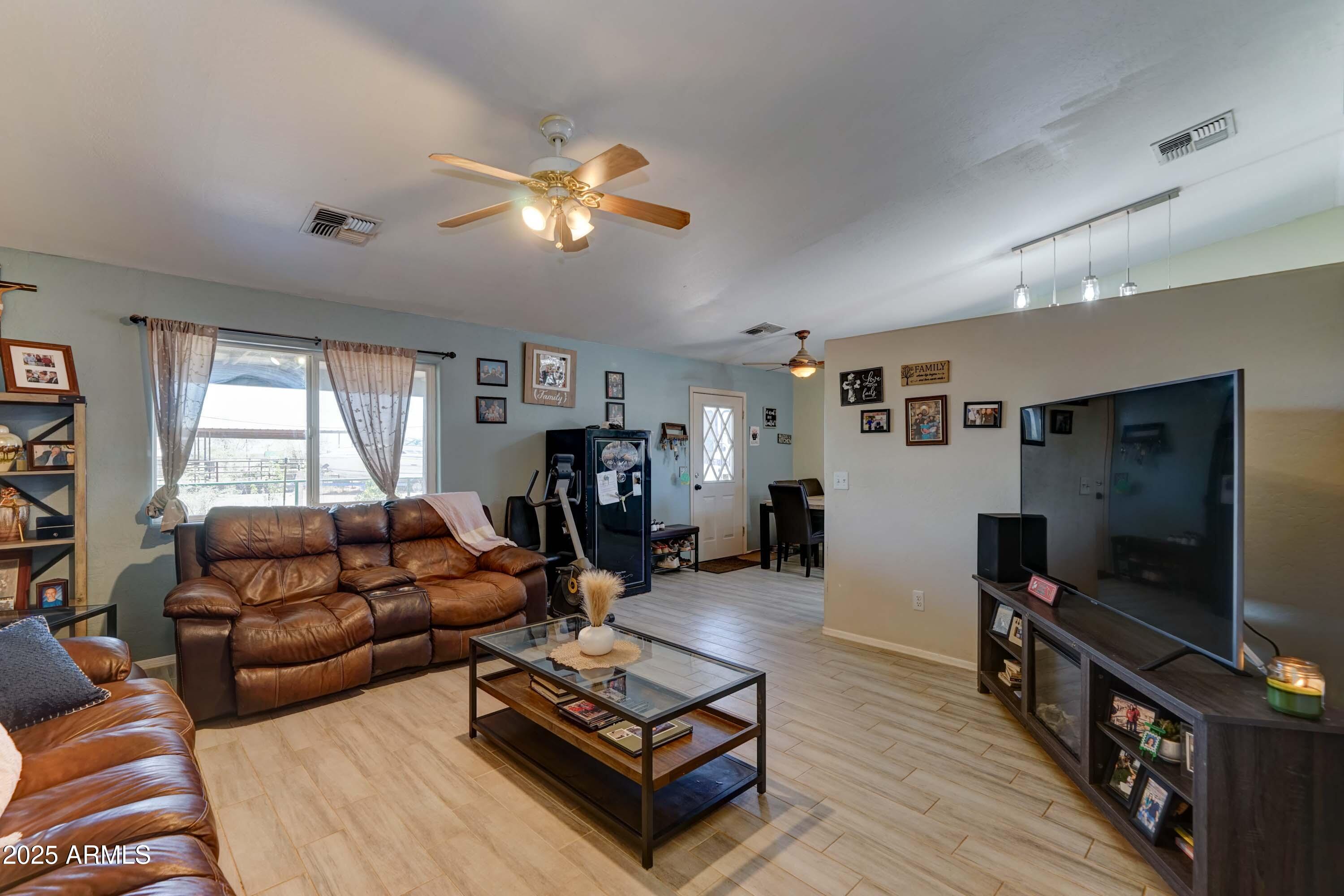 San Tan Valley, Arizona, 85140, United States, 3 Bedrooms Bedrooms, ,Residential,For Sale,1885168