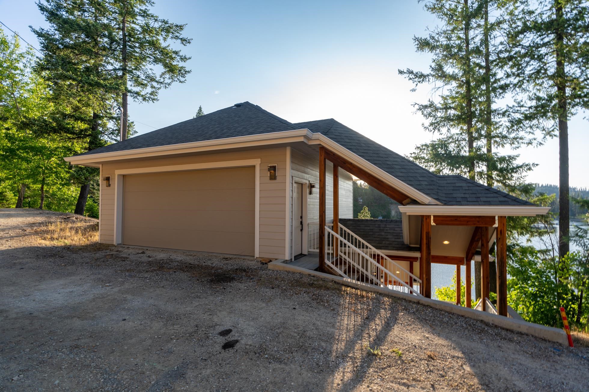 Loon Lake, Washington, 99148, United States, 5 Bedrooms Bedrooms, ,5 BathroomsBathrooms,Residential,For Sale,1924422