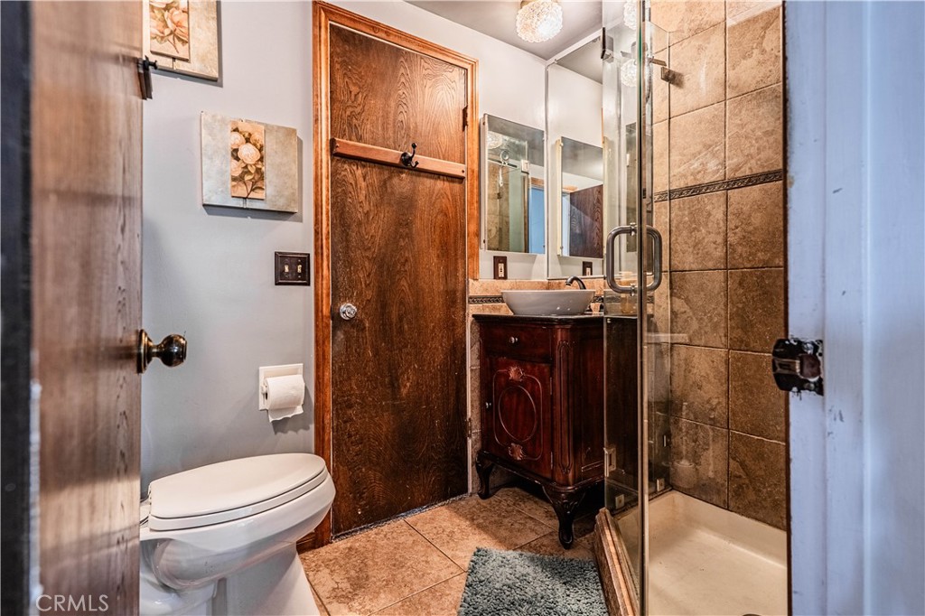 CANYON LAKE, California, 92587, United States, 3 Bedrooms Bedrooms, ,3 BathroomsBathrooms,Residential,For Sale,1827222