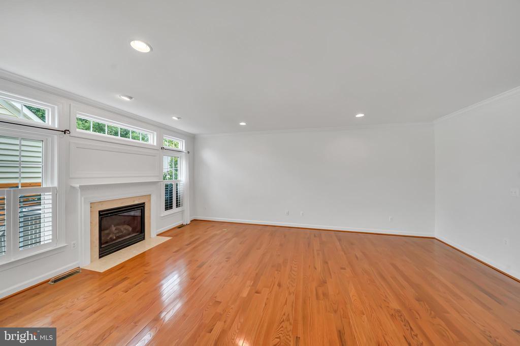 Milton, Delaware, 19968, United States, 4 Bedrooms Bedrooms, ,4 BathroomsBathrooms,Residential,For Sale,1901240
