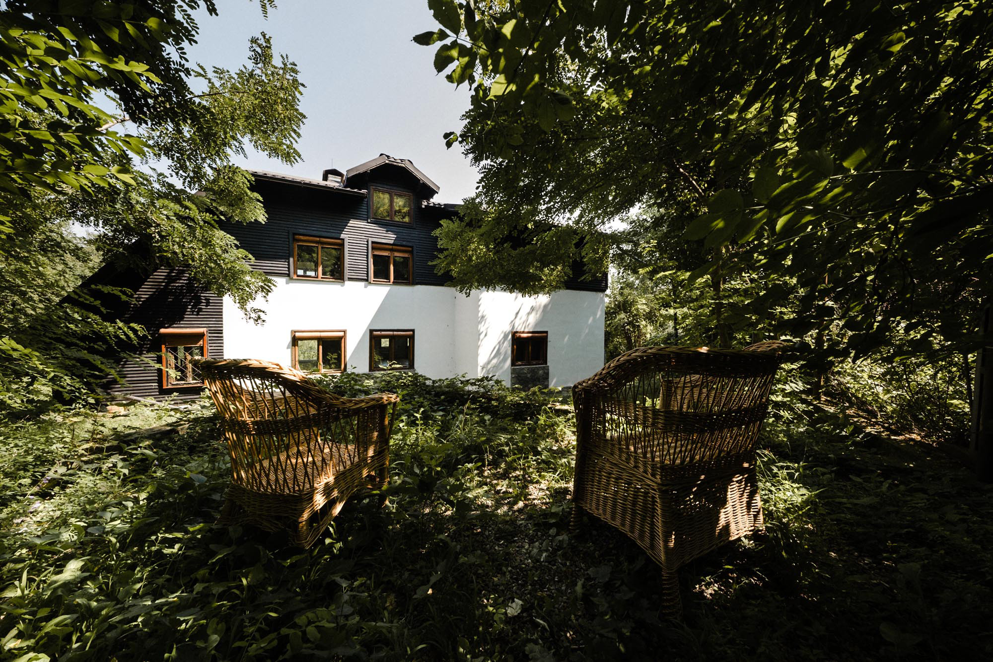  Private Estate of Over 2,500 Sq M at the Edge of the Forest, Breaza - 物件實景