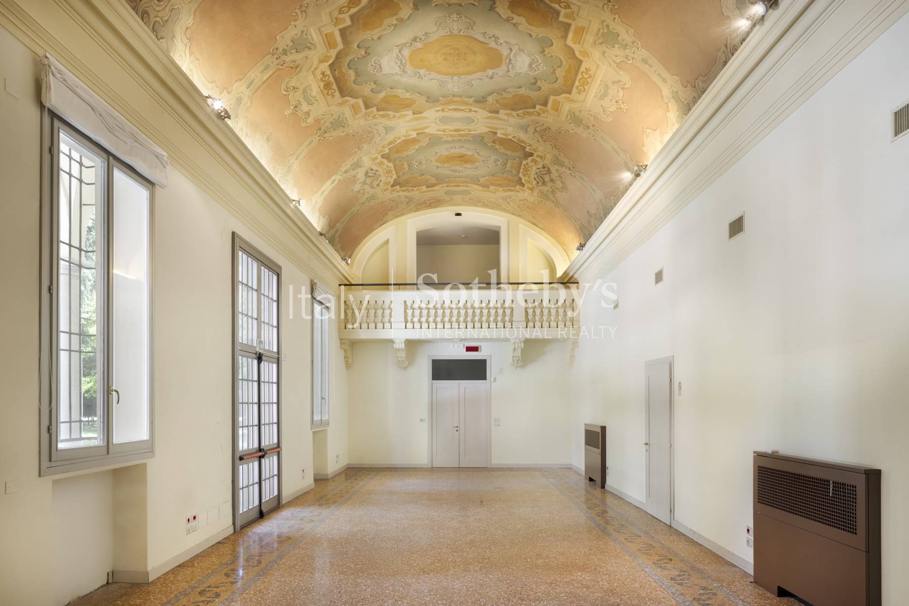  Elegant Historic Villa with Private Park and Rooftop Garden - 物件實景