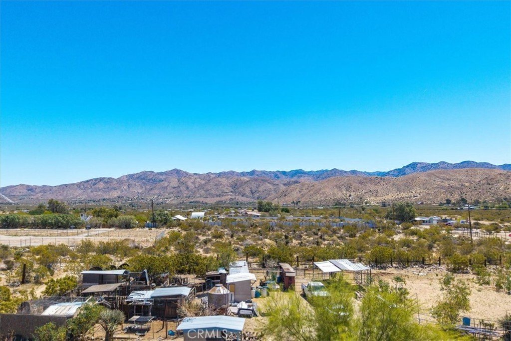 Morongo Valley, California, 92256, United States, 2 Bedrooms Bedrooms, ,2 BathroomsBathrooms,Residential,For Sale,1819780