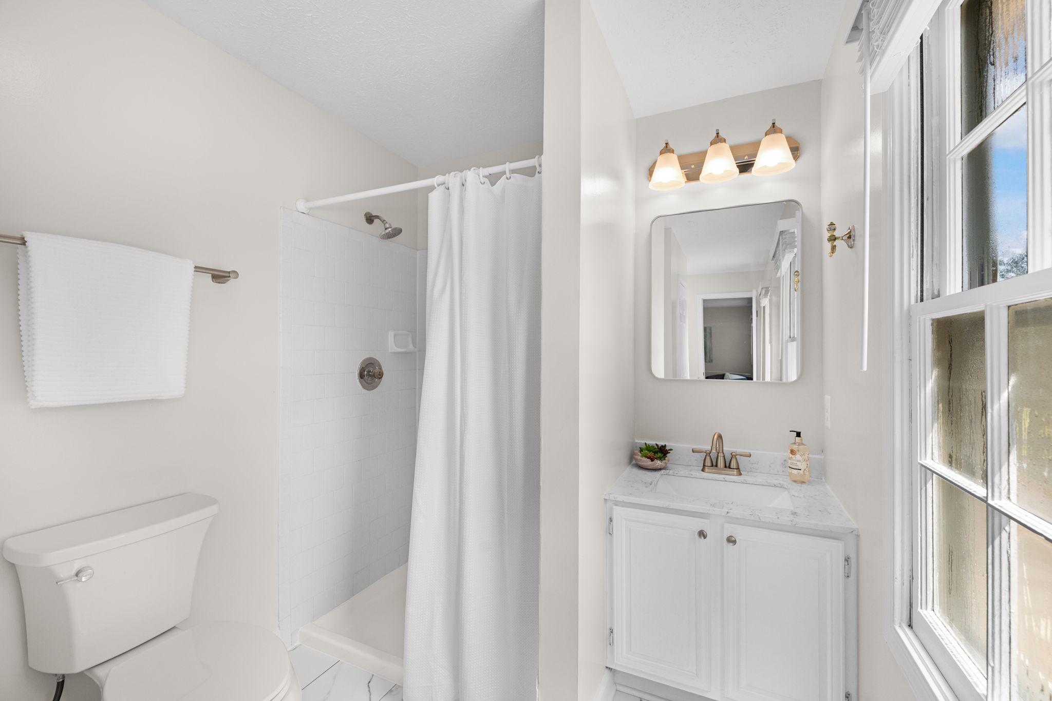  6520 White Post Road, Centreville, VA, 20121 - 物件實景