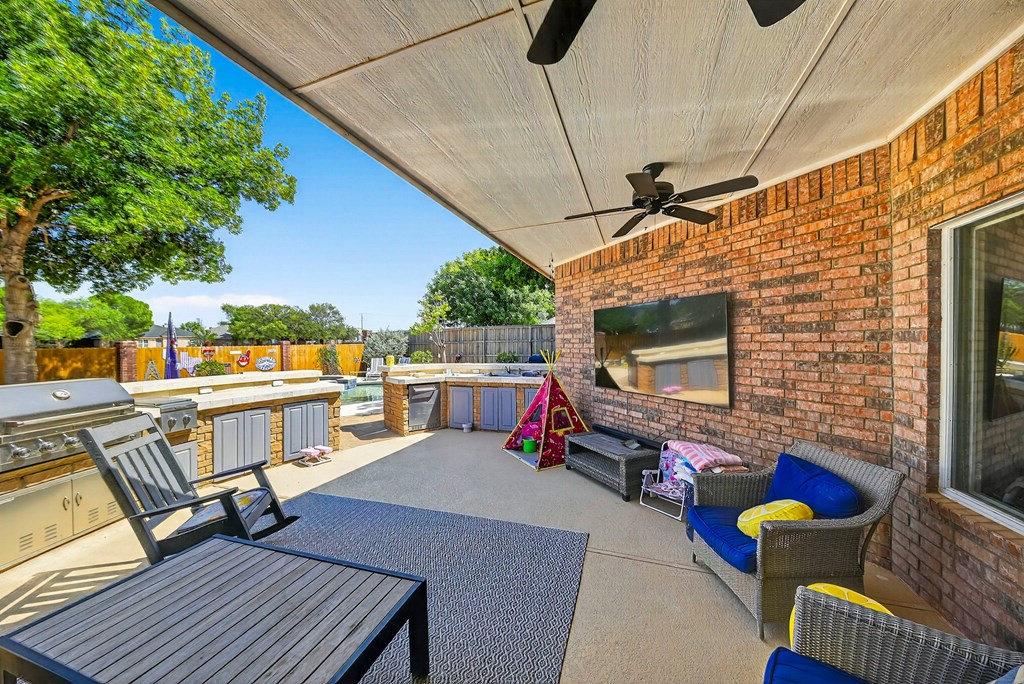 Midland, Texas, 79707, United States, 4 Bedrooms Bedrooms, ,3 BathroomsBathrooms,Residential,For Sale,1983085