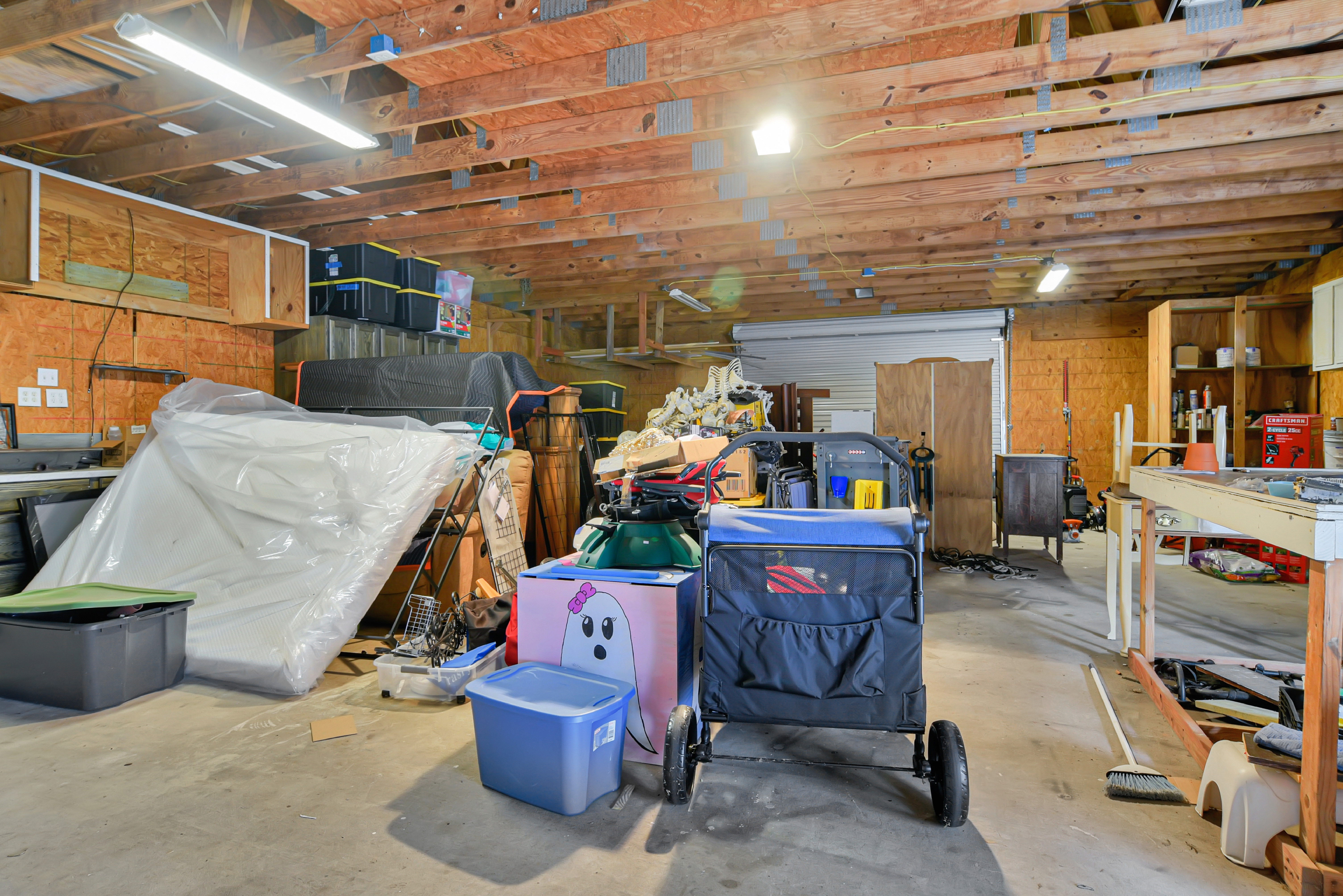 Westlake, Louisiana, 70669, United States, 4 Bedrooms Bedrooms, ,3 BathroomsBathrooms,Residential,For Sale,2001563