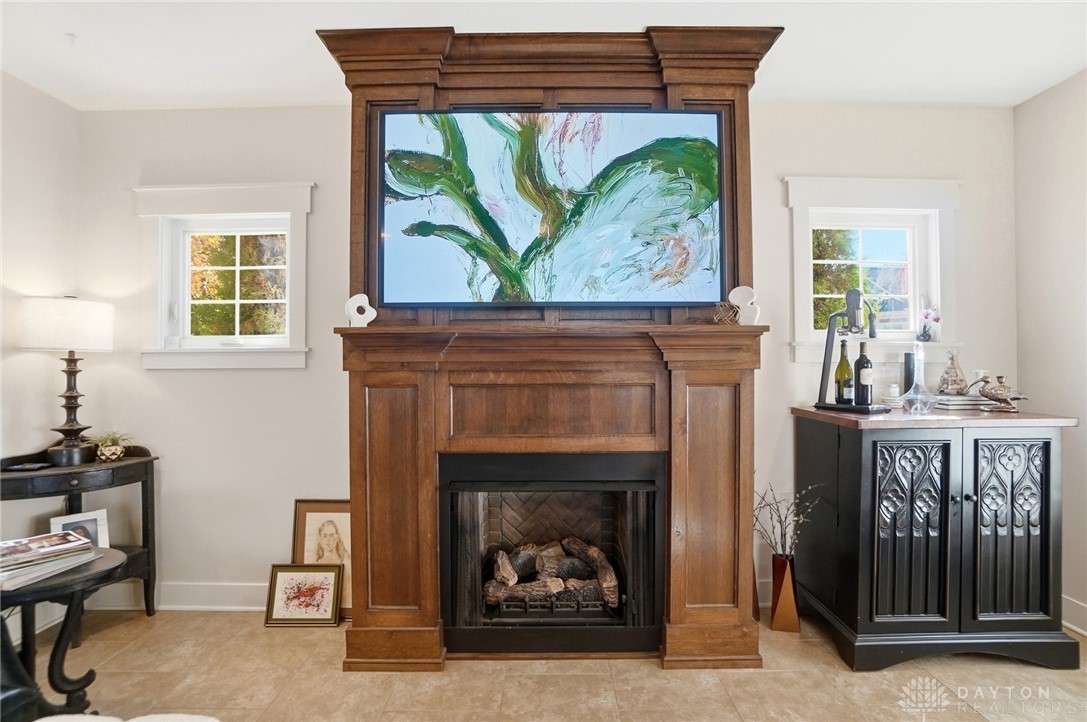 Oakwood, Ohio, 45409, United States, 3 Bedrooms Bedrooms, ,3 BathroomsBathrooms,Residential,For Sale,1991510