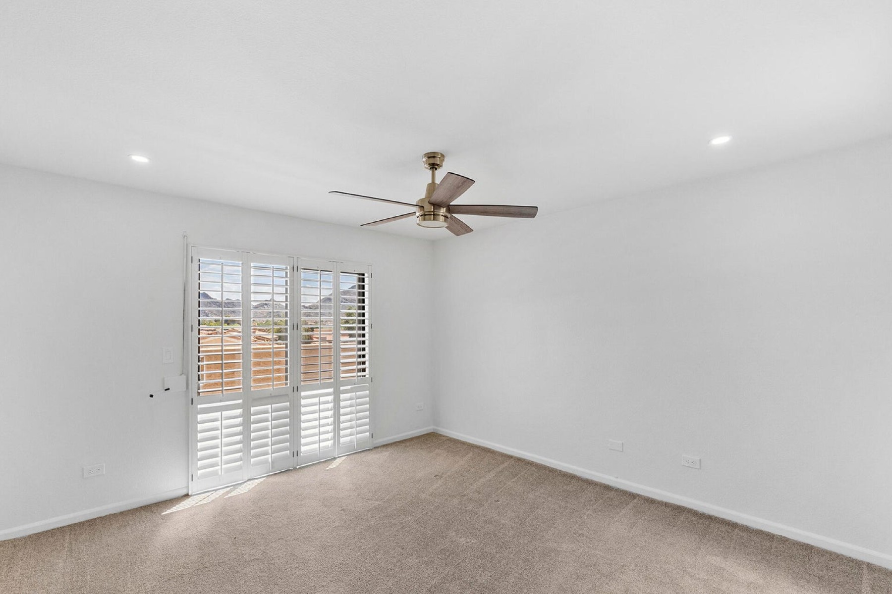  10805 N 9th Place  Phoenix, AZ - 物件實景