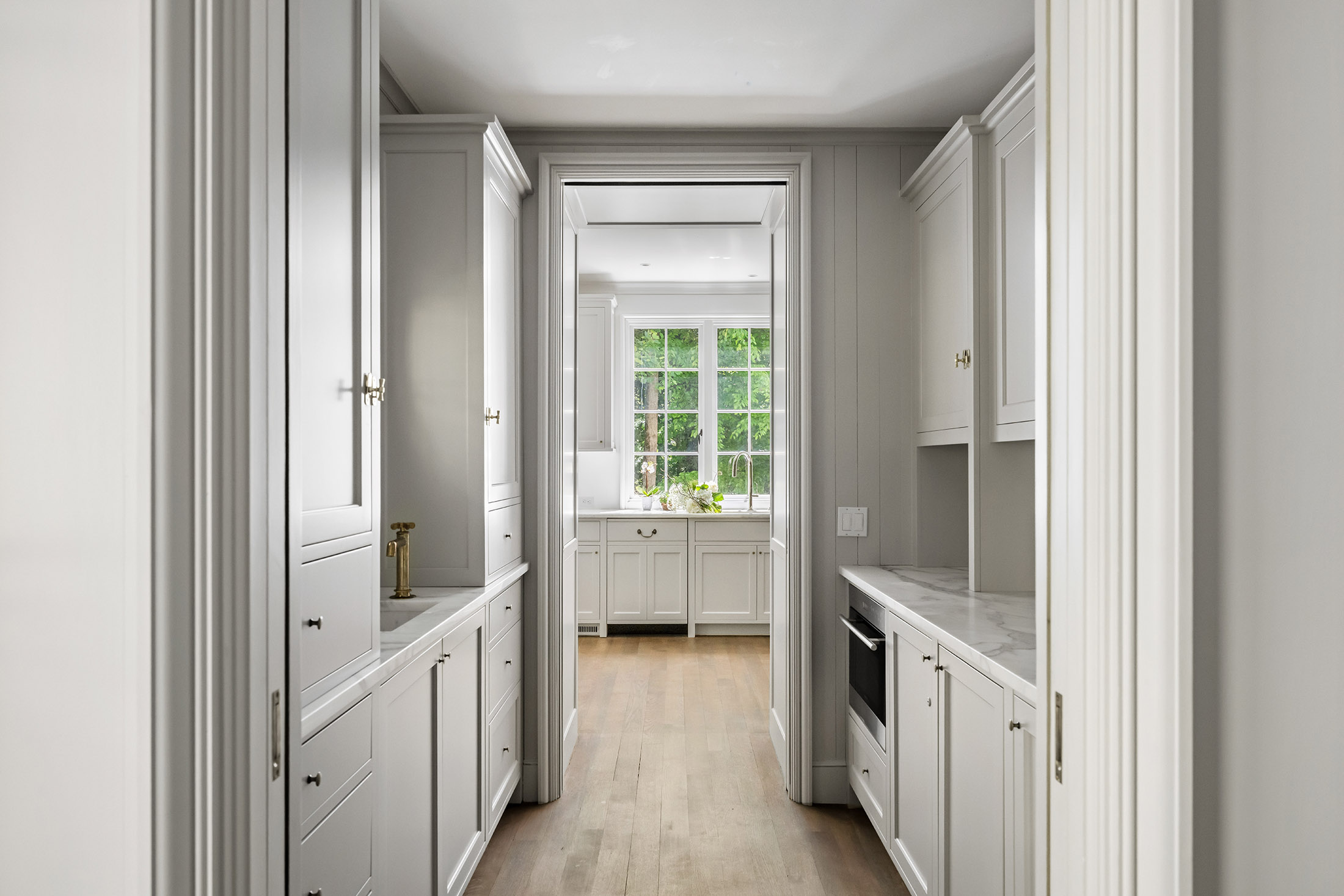  Timeless Architecture and Modern Livability Converge in Tuxedo Park Home - 物件實景