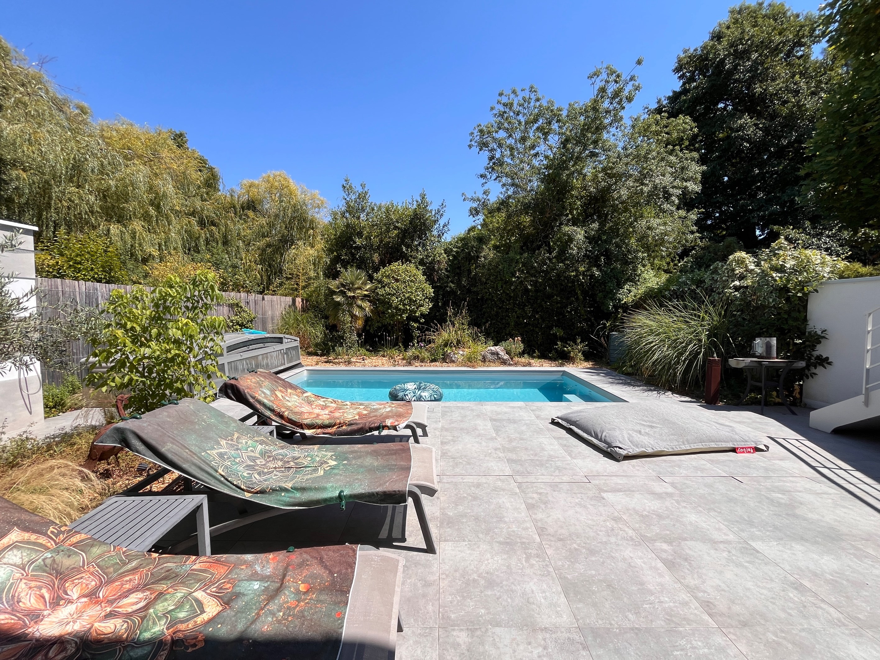  Villa with Swimming Pool on the Edge of Parc Charruyer - 物件實景
