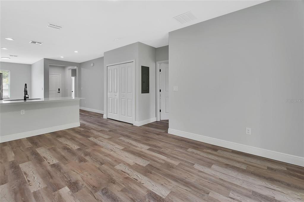 Deland, Florida, 32720, United States, 6 Bedrooms Bedrooms, ,Residential,For Sale,1898619