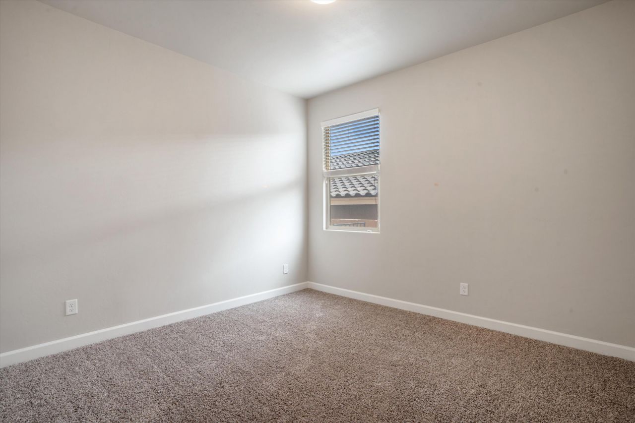 Rio Rancho, New Mexico, 87124, United States, 4 Bedrooms Bedrooms, ,4 BathroomsBathrooms,Residential,For Sale,1919636