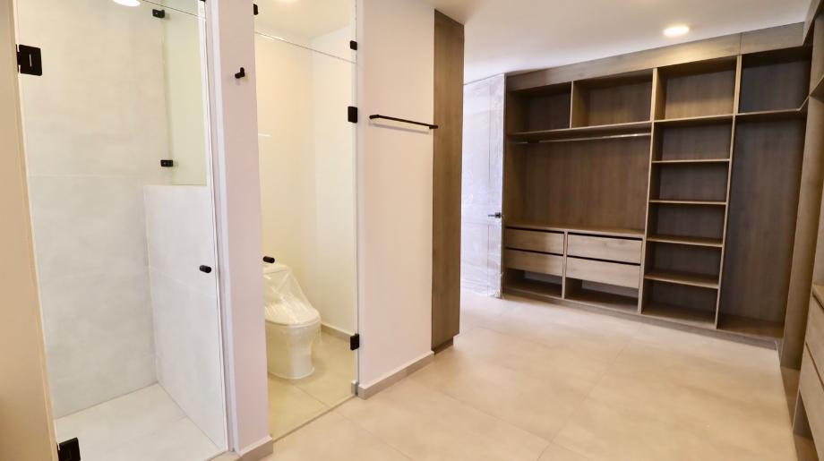 Lindavista, Morelia, Michoacán de Ocampo, 58254, Mexico, 4 Bedrooms Bedrooms, ,4 BathroomsBathrooms,Residential,For Sale,Lindavista,1479181