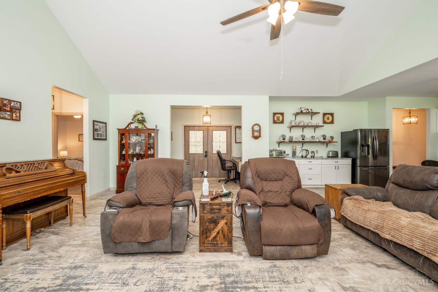 Tate Twp, Ohio, 45106, United States, 3 Bedrooms Bedrooms, ,2 BathroomsBathrooms,Residential,For Sale,1923237