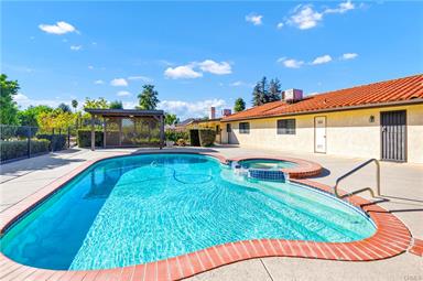 Hemet, California, 92544, United States, 5 Bedrooms Bedrooms, ,3 BathroomsBathrooms,Residential,For Sale,1989117