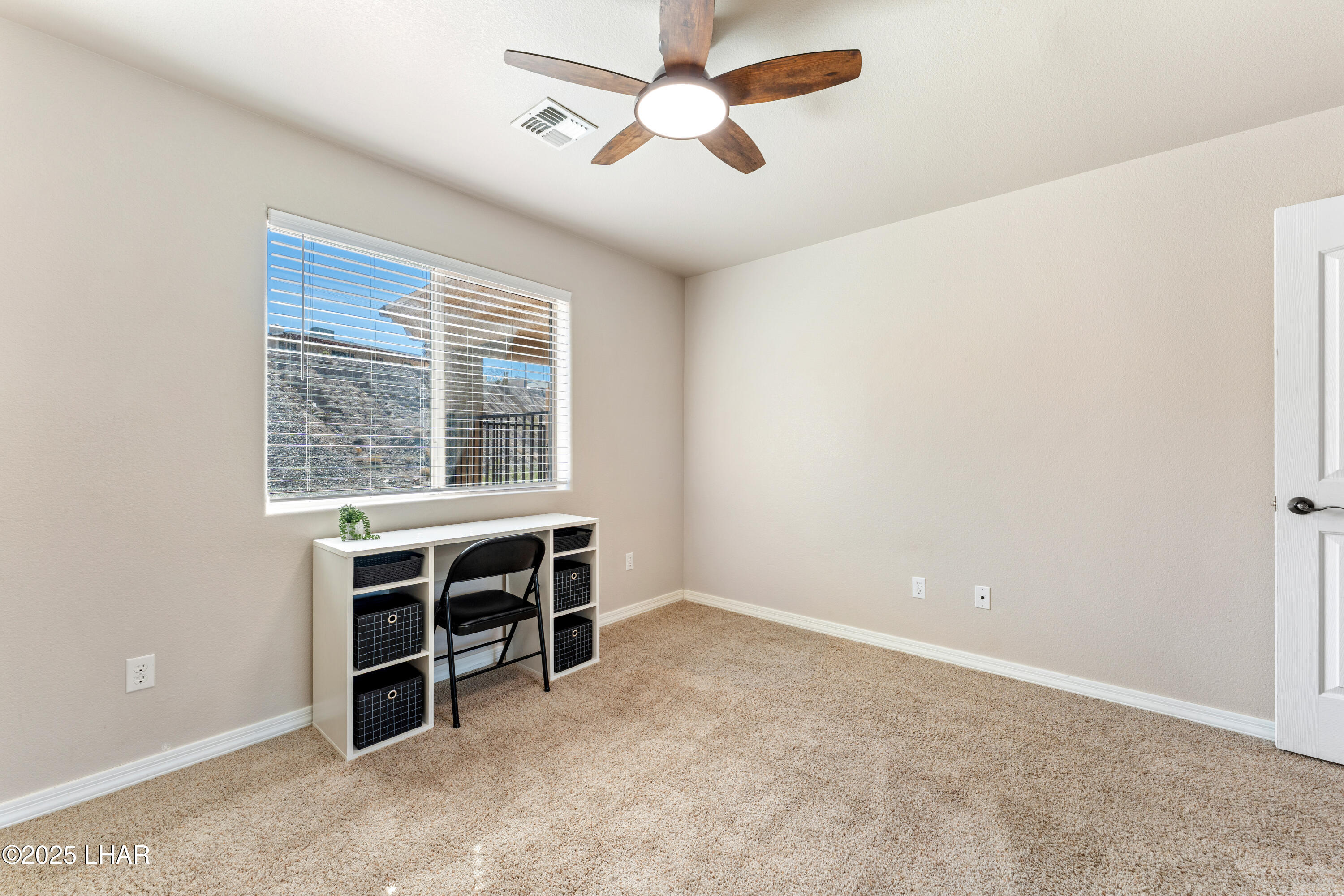 Lake Havasu City, Arizona, 86404, United States, 3 Bedrooms Bedrooms, ,1 BathroomBathrooms,Residential,For Sale,1967862