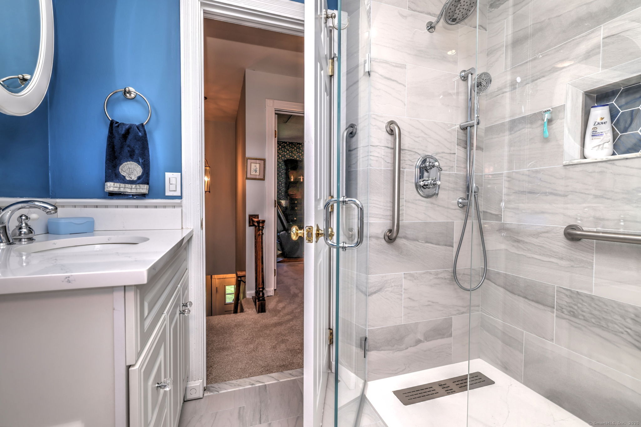 Milford, Connecticut, 06461, United States, 3 Bedrooms Bedrooms, ,3 BathroomsBathrooms,Residential,For Sale,1938642