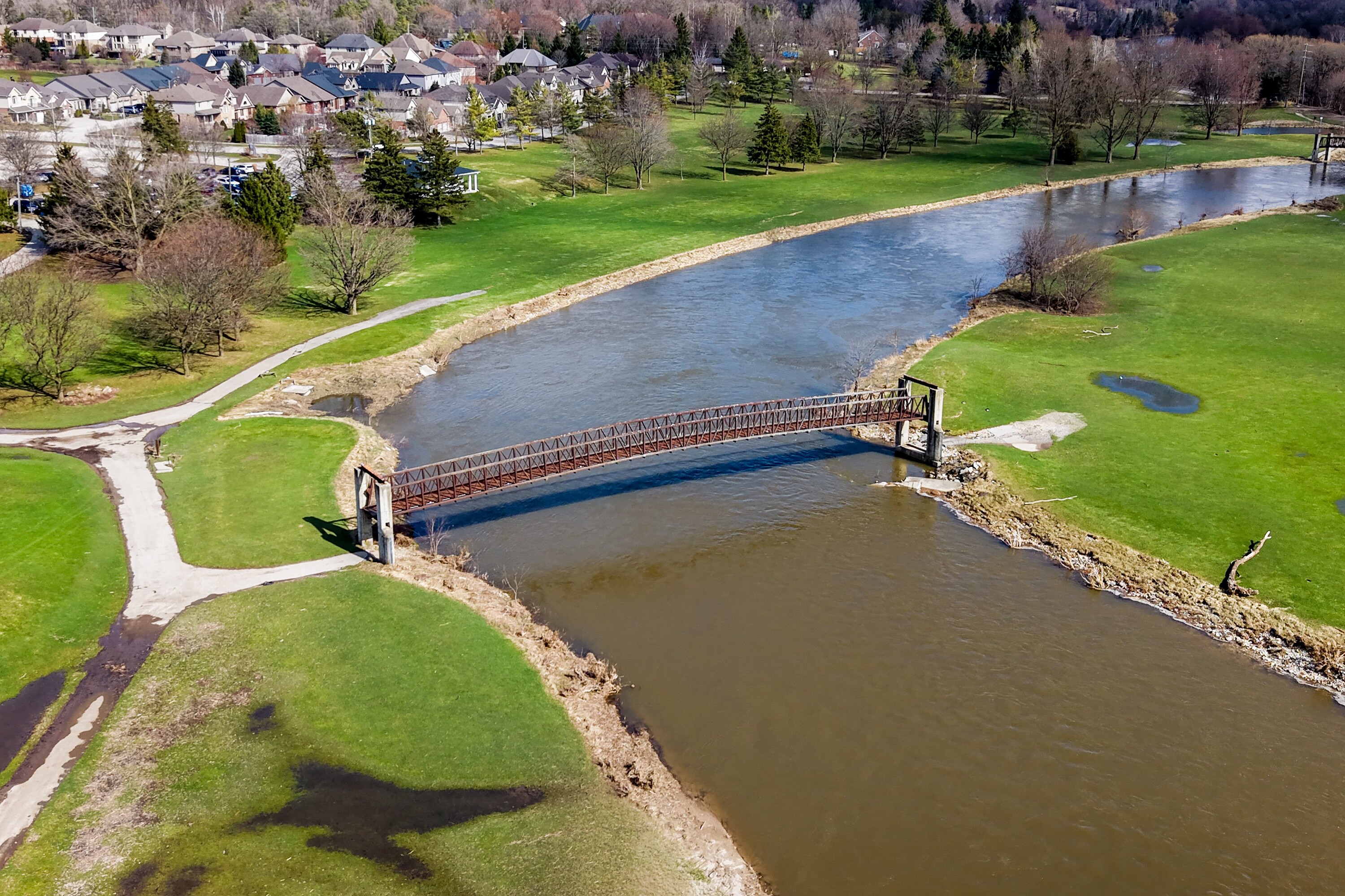  1.7-acre Waterfront Lot - 物件實景