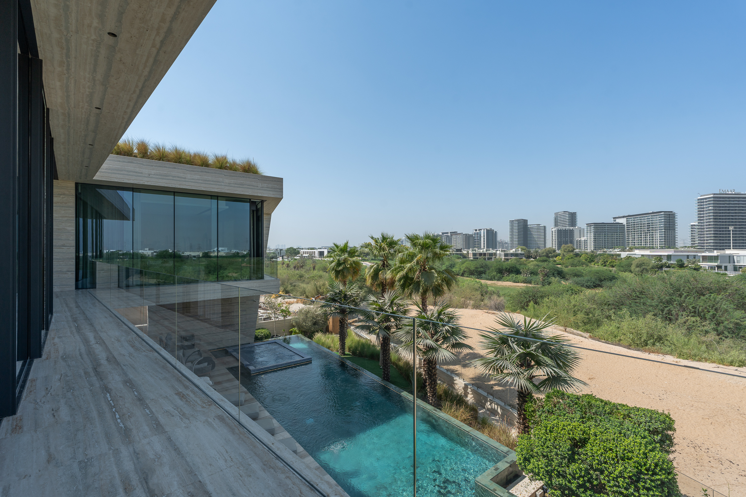  Custom-Built Mansion with Stunning Sunset Views - 物件實景