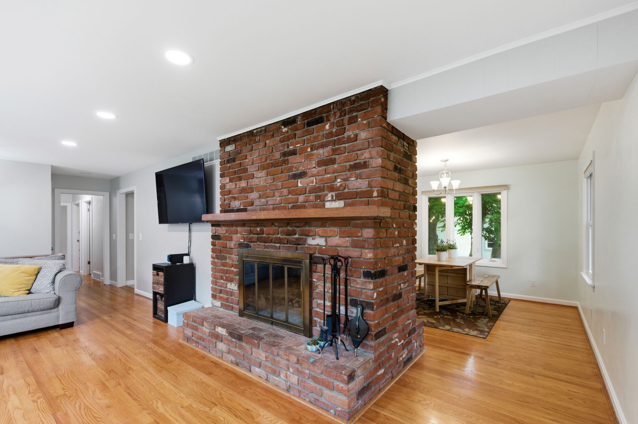  1204 Forest Court, Cincinnati, OH 45215 - 物件實景