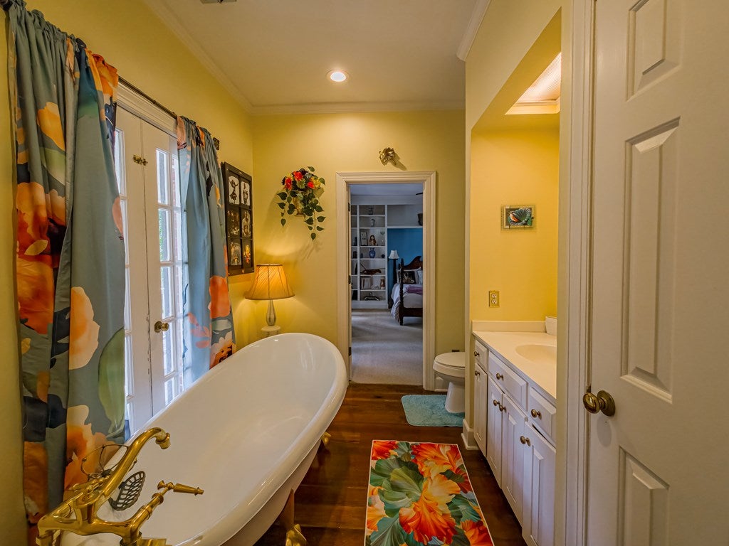 Leslie, Georgia, 31764, United States, 5 Bedrooms Bedrooms, ,4 BathroomsBathrooms,Residential,For Sale,1944897