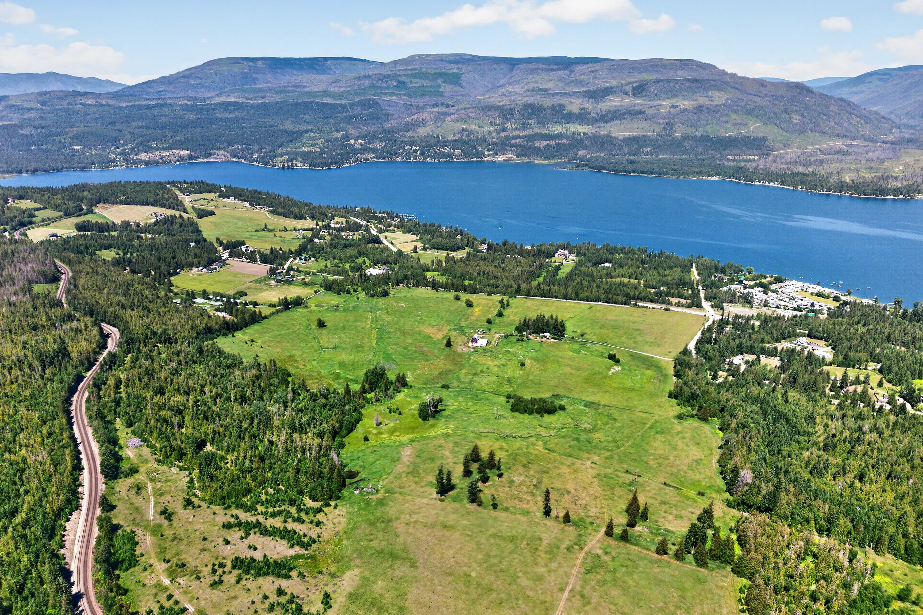  158 Acres Lakeview ALR Land - 物件實景