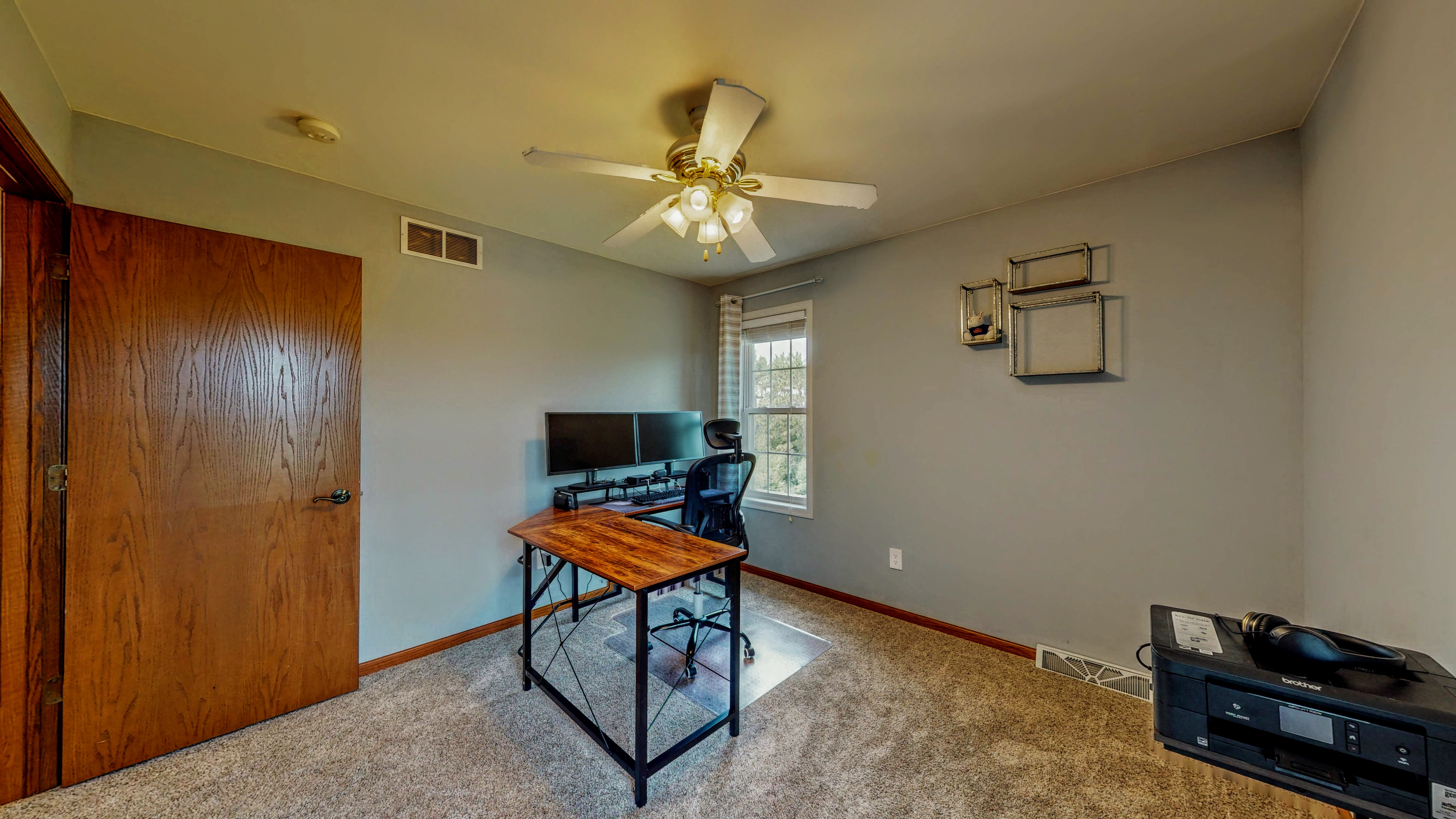 Koshkonong, Wisconsin, 53538, United States, 4 Bedrooms Bedrooms, ,4 BathroomsBathrooms,Residential,For Sale,1982148