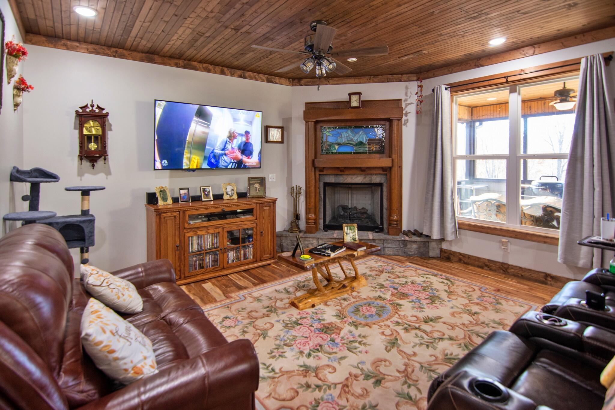 Graysville, Tennessee, 37338, United States, 3 Bedrooms Bedrooms, ,3 BathroomsBathrooms,Residential,For Sale,1995165