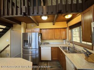 Ruidoso, New Mexico, 88345, United States, 3 Bedrooms Bedrooms, ,3 BathroomsBathrooms,Residential,For Sale,1770584