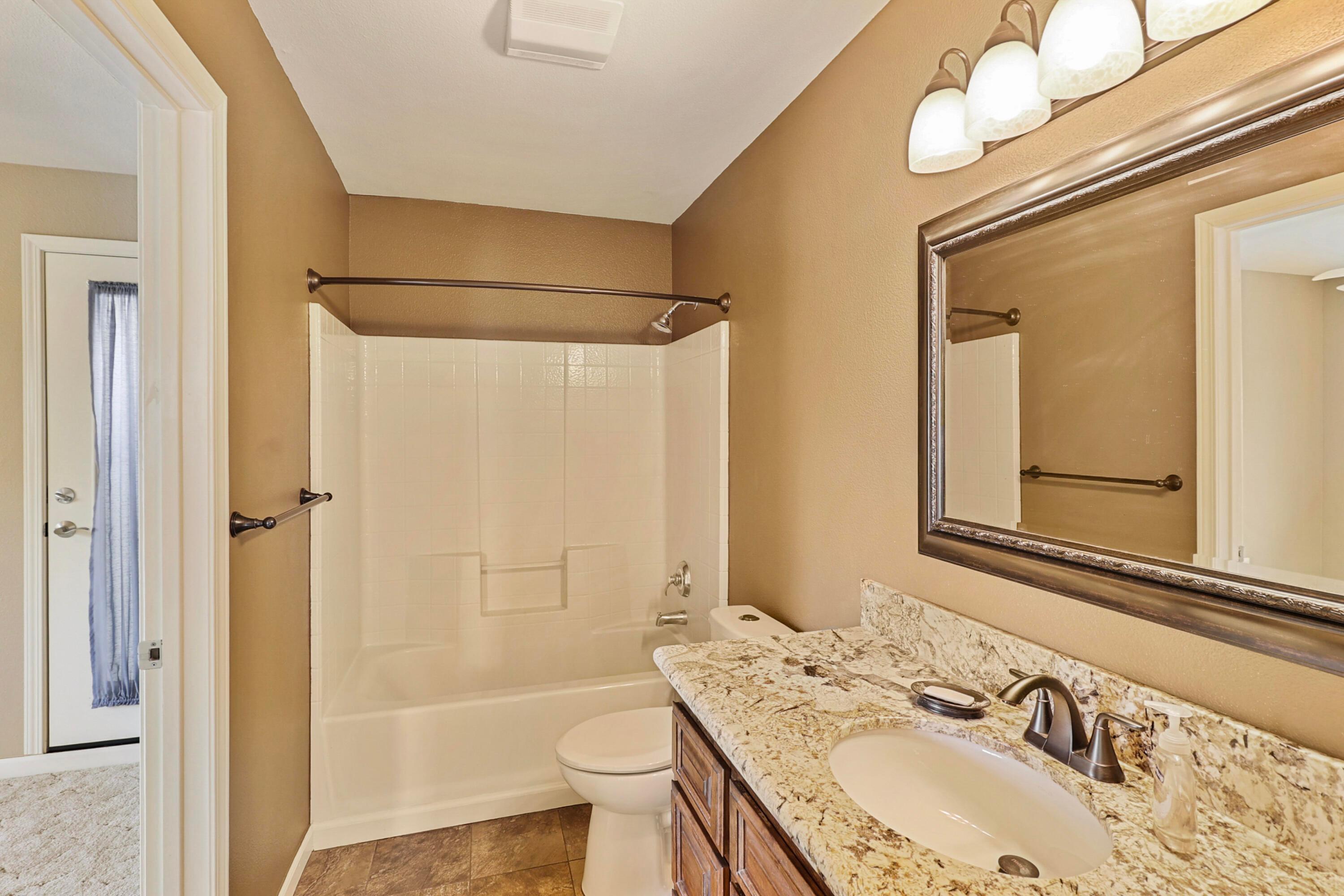 Redding, California, 96002, United States, 3 Bedrooms Bedrooms, ,3 BathroomsBathrooms,Residential,For Sale,1992839