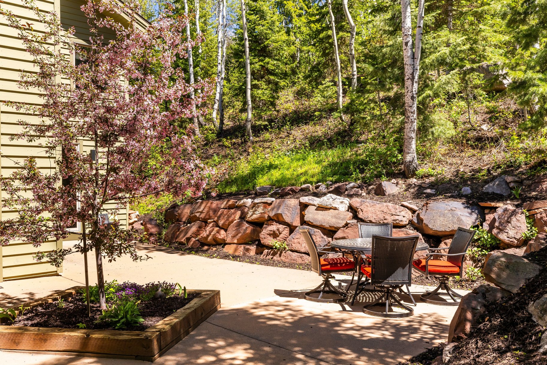  Nature-Inspired Living in the Heart of Park City