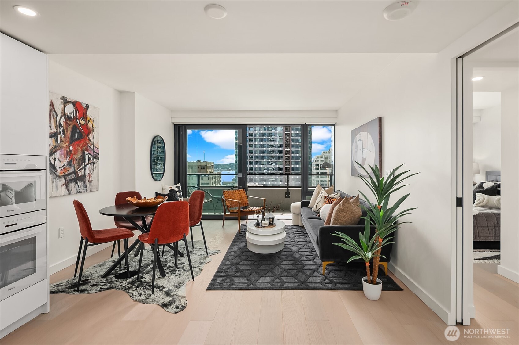 Seattle, Washington, 98101, United States, 1 Bedroom Bedrooms, ,1 BathroomBathrooms,Residential,For Sale,1873895