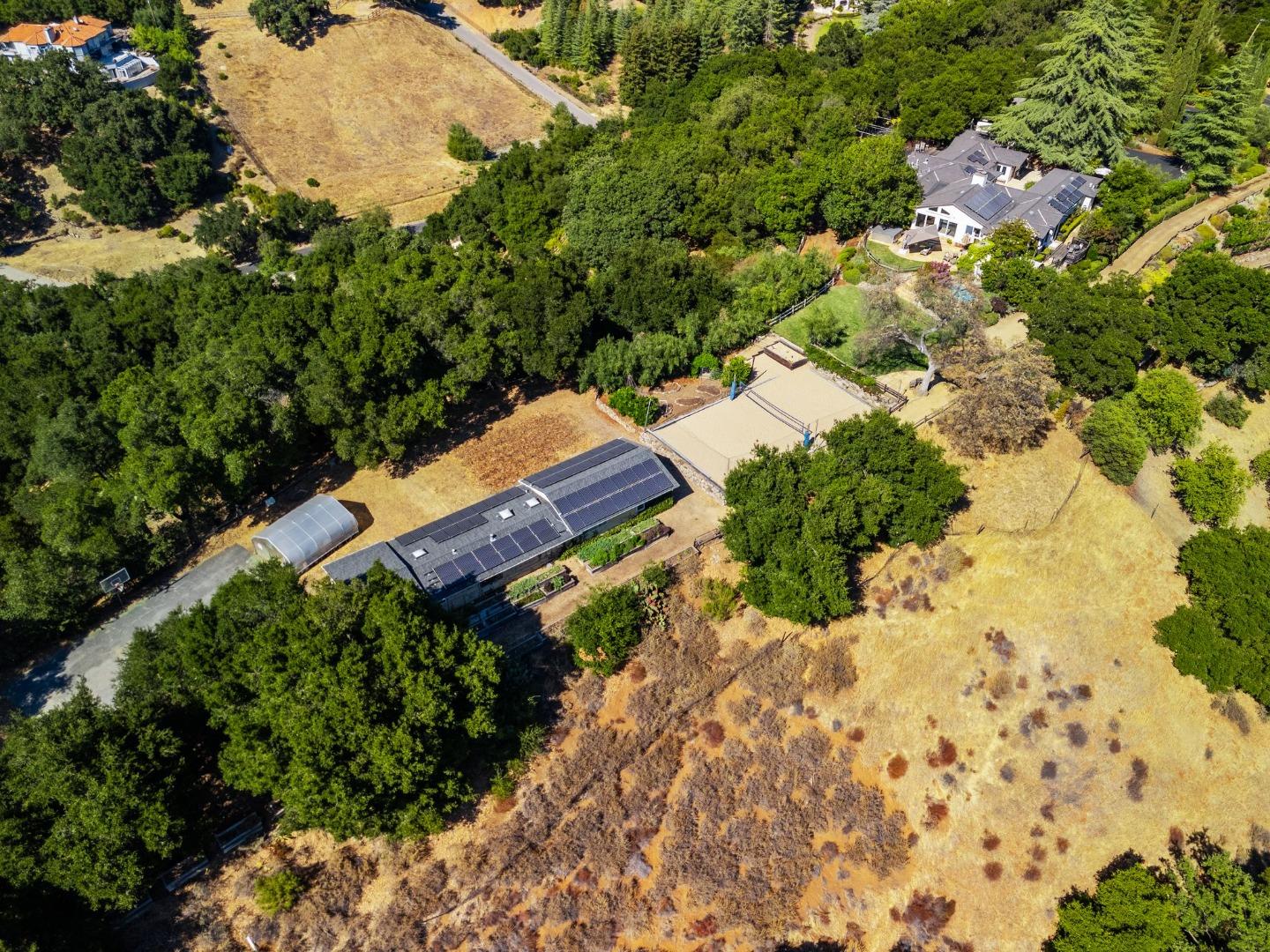 Los Gatos, California, 95032, United States, 4 Bedrooms Bedrooms, ,4 BathroomsBathrooms,Residential,For Sale,1918329