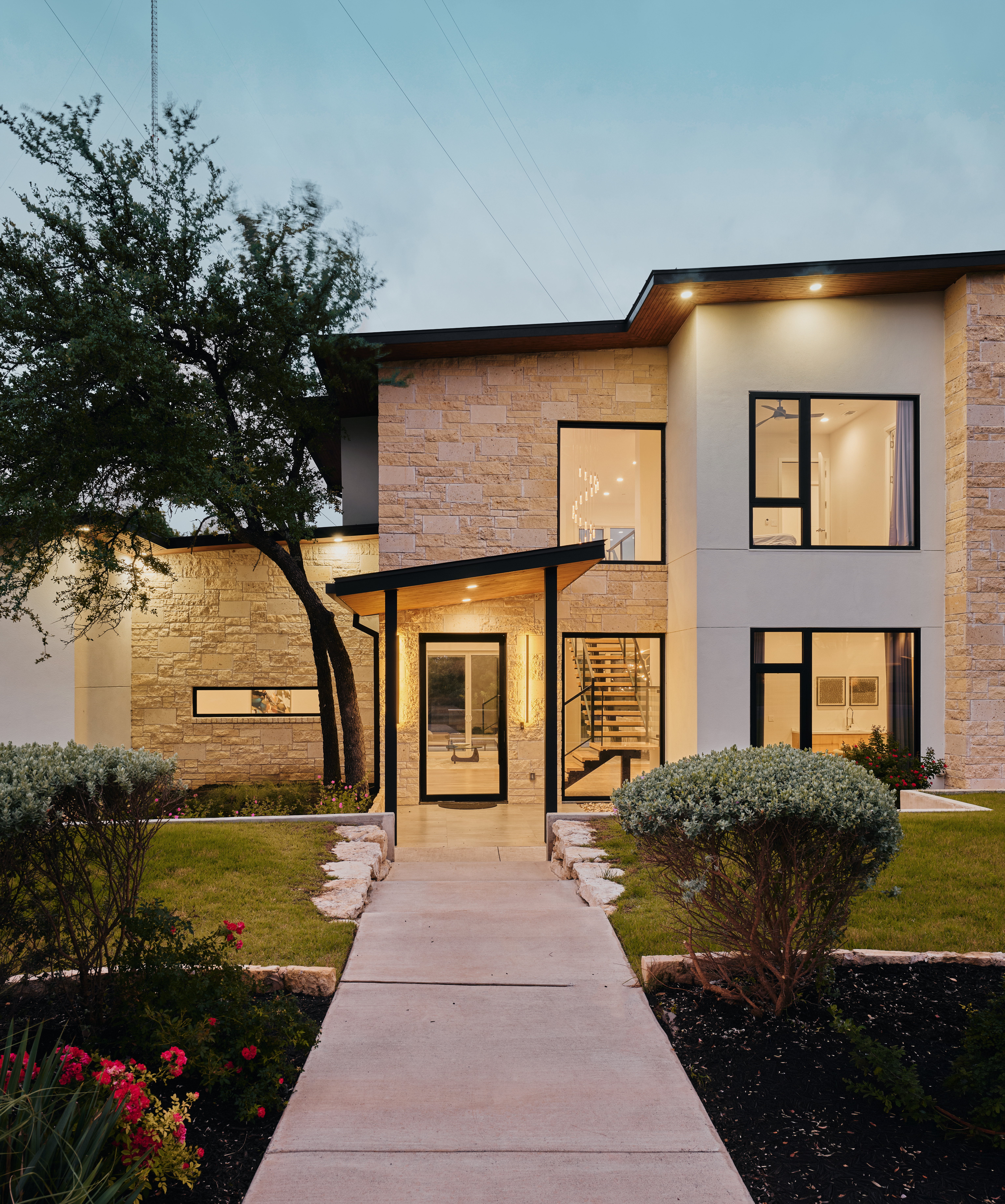  Modern Elegance in Davenport Ranch - 物件實景