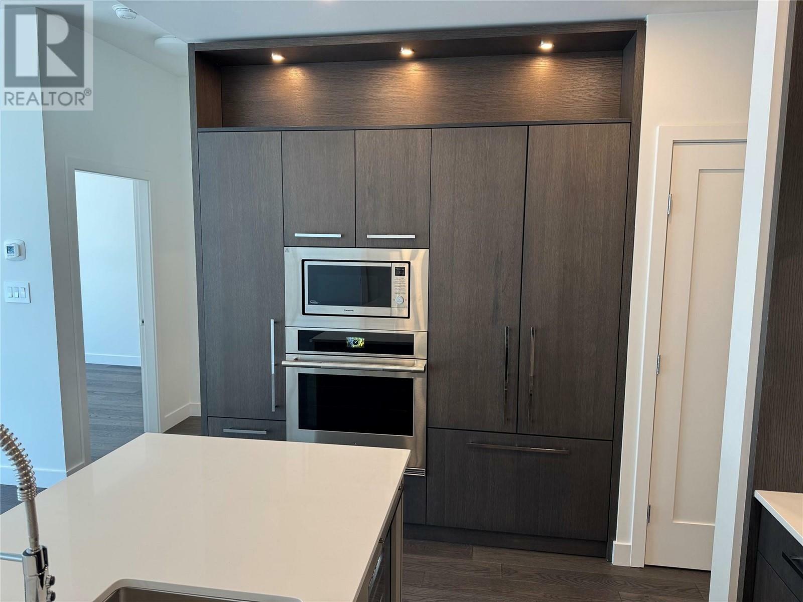 KELOWNA, British Columbia, V1W 3S9, CA, 2 Bedrooms Bedrooms, ,2 BathroomsBathrooms,Residential,For Sale,1882602