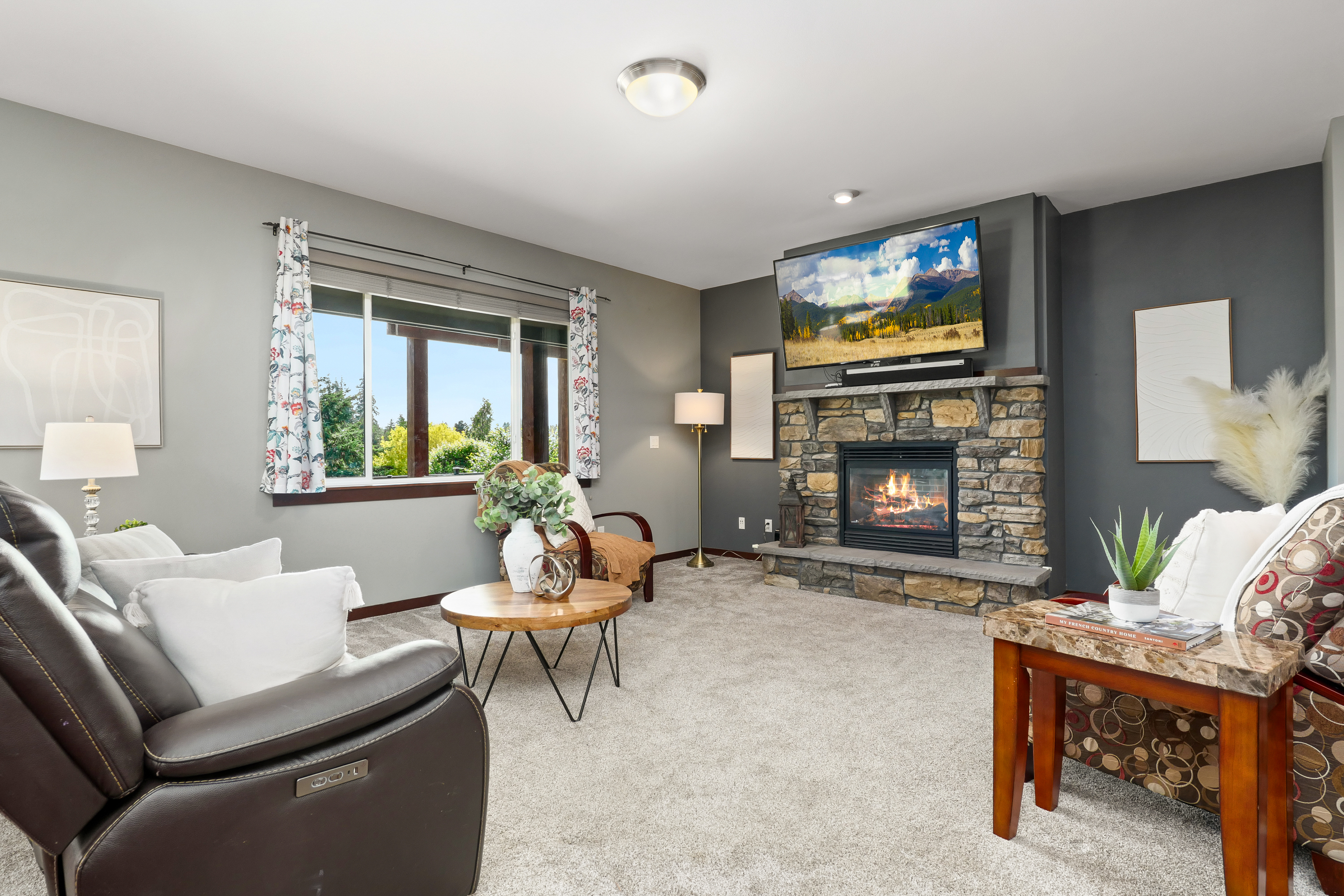  Quail Run  Refined Northwest Living in Arlington Heights - 物件實景