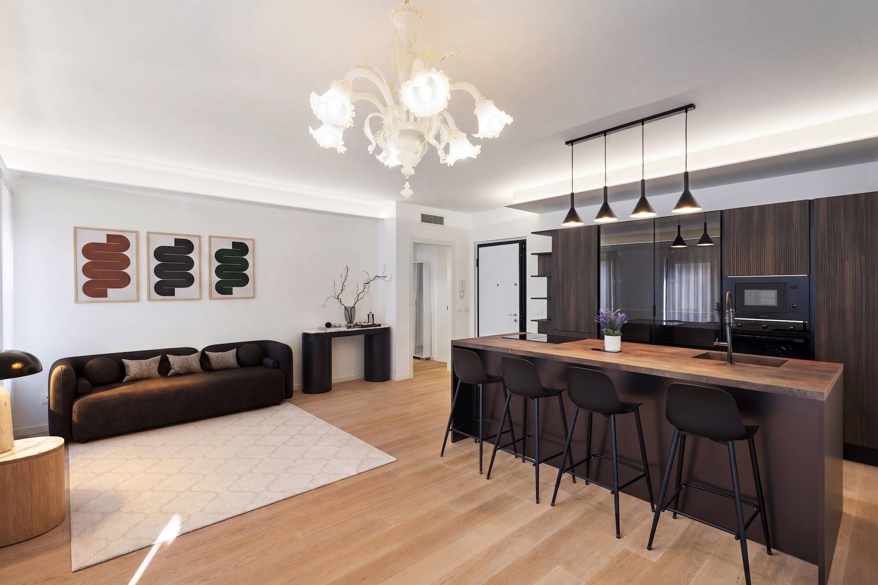  Bright renovated apartment just a few steps from the Arena - 物件實景