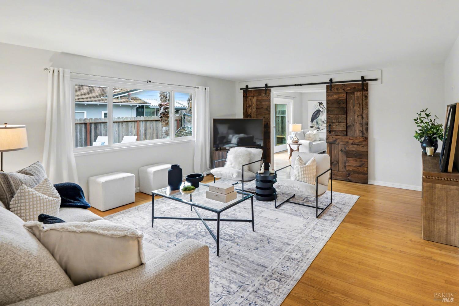 Napa, California, 94558, United States, 3 Bedrooms Bedrooms, ,2 BathroomsBathrooms,Residential,For Sale,2002029