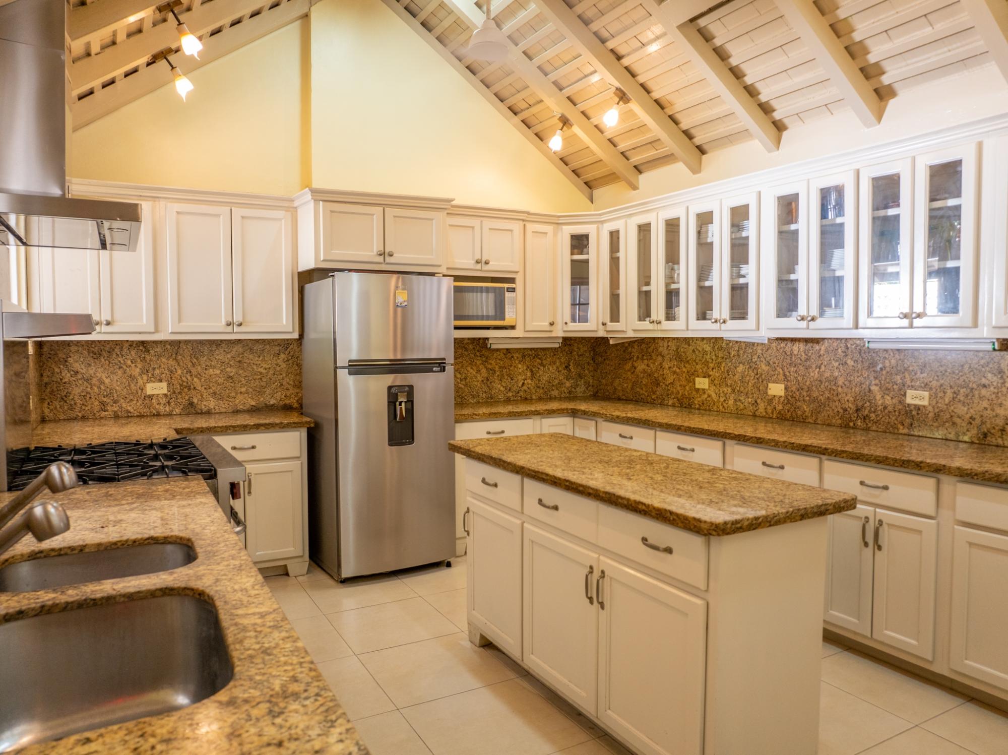 Hanover, JM, 3 Bedrooms Bedrooms, ,3 BathroomsBathrooms,Residential,For Sale,1614462