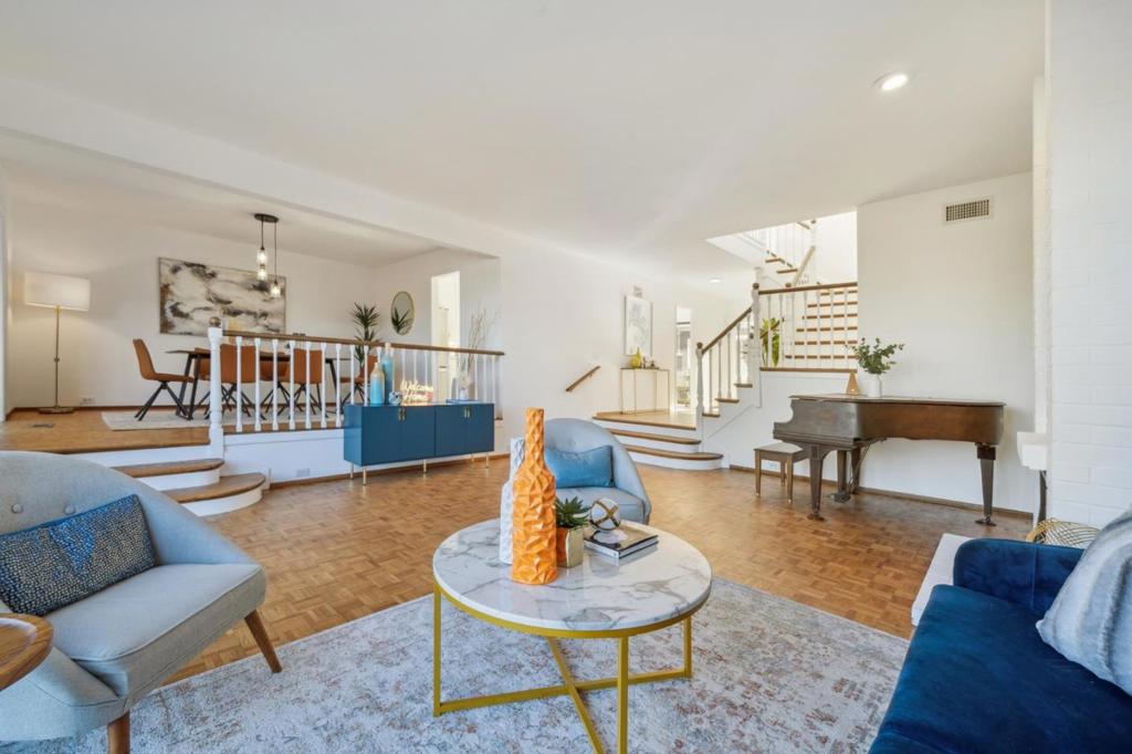 San Francisco, California, 94131, United States, 3 Bedrooms Bedrooms, ,3 BathroomsBathrooms,Residential,For Sale,1974039