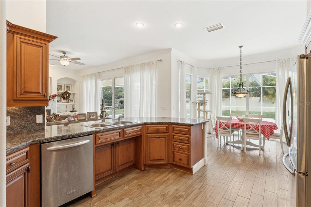 Lake Mary, Florida, 32746, United States, 4 Bedrooms Bedrooms, ,3 BathroomsBathrooms,Residential,For Sale,2003180