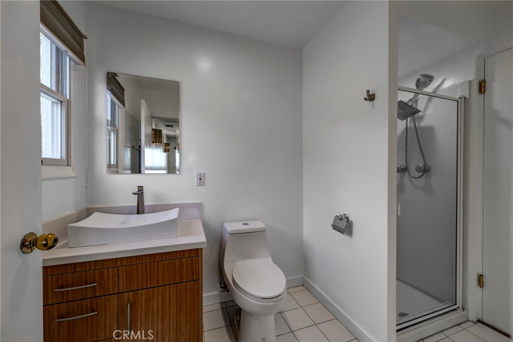 Studio City, California, 91604, United States, 4 Bedrooms Bedrooms, ,3 BathroomsBathrooms,Residential,For Sale,1991680