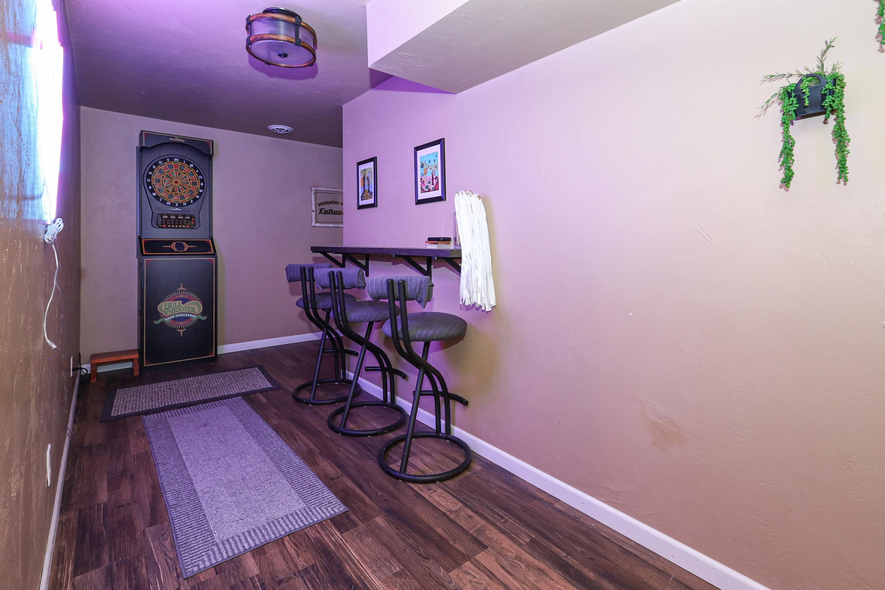 Hortonville, Wisconsin, 54944-9660, United States, 5 Bedrooms Bedrooms, ,3 BathroomsBathrooms,Residential,For Sale,1920298