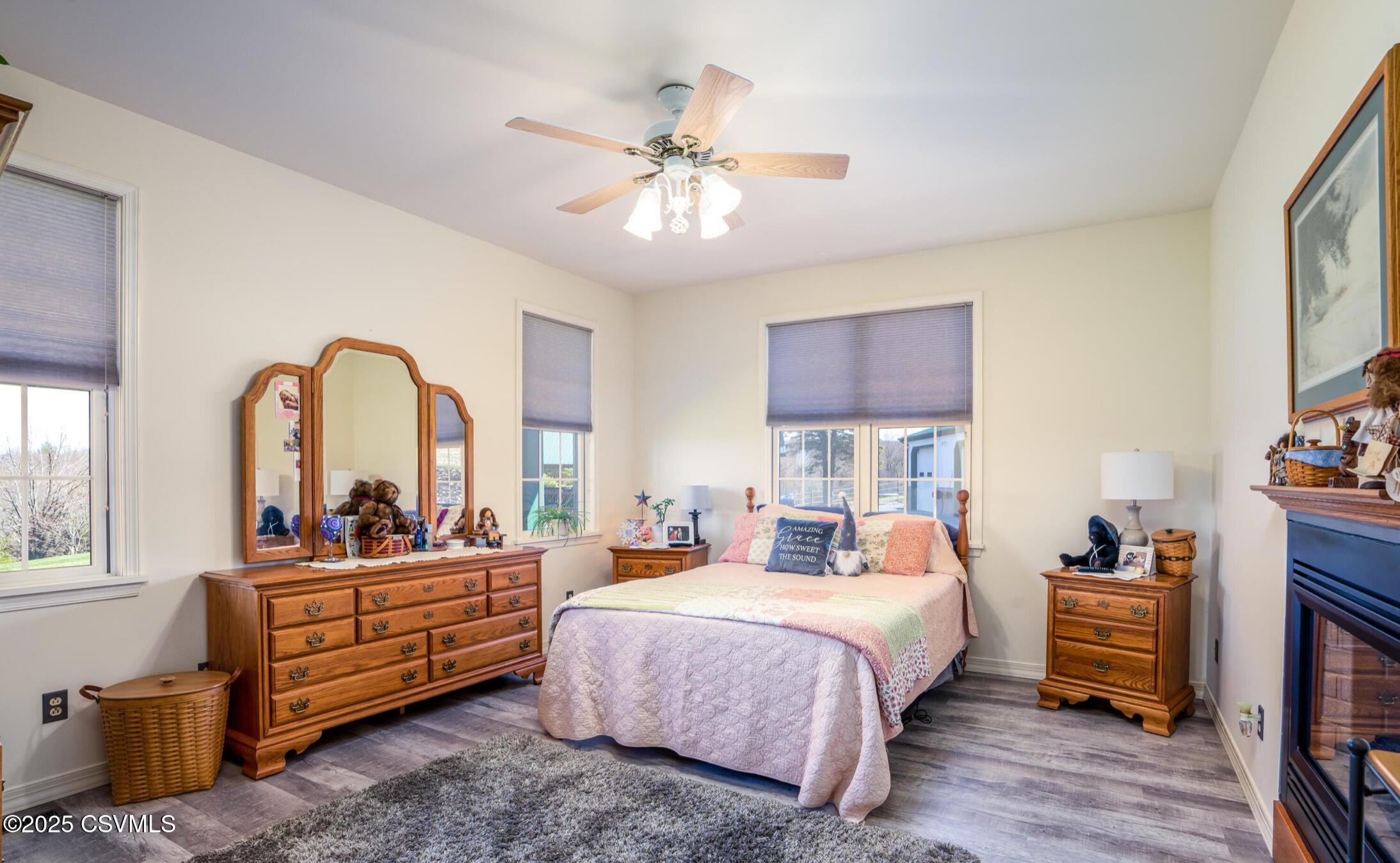 Stillwater, Pennsylvania, 17878, United States, 3 Bedrooms Bedrooms, ,4 BathroomsBathrooms,Residential,For Sale,1899532