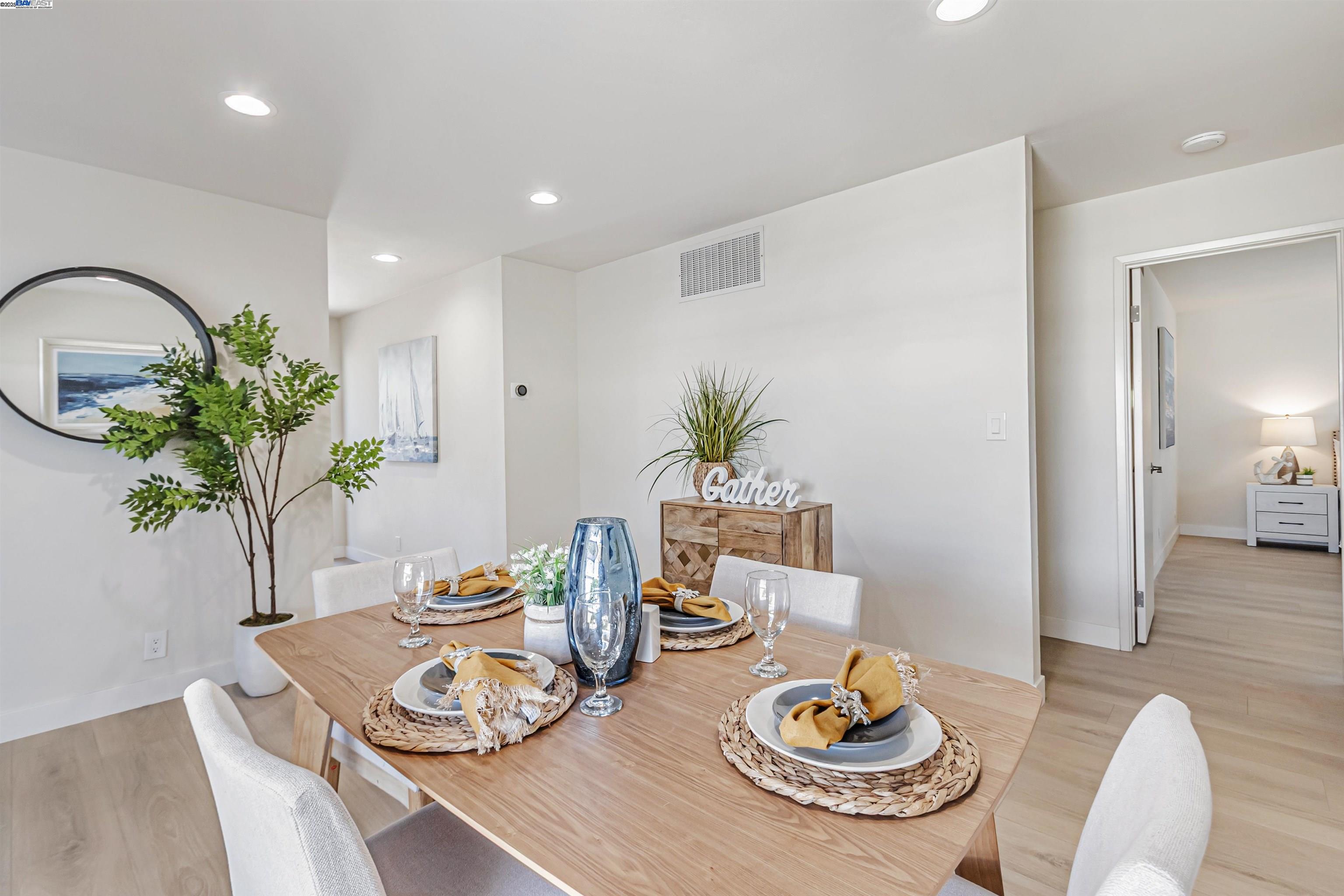 Campbell, California, 95008, United States, 3 Bedrooms Bedrooms, ,2 BathroomsBathrooms,Residential,For Sale,1926227