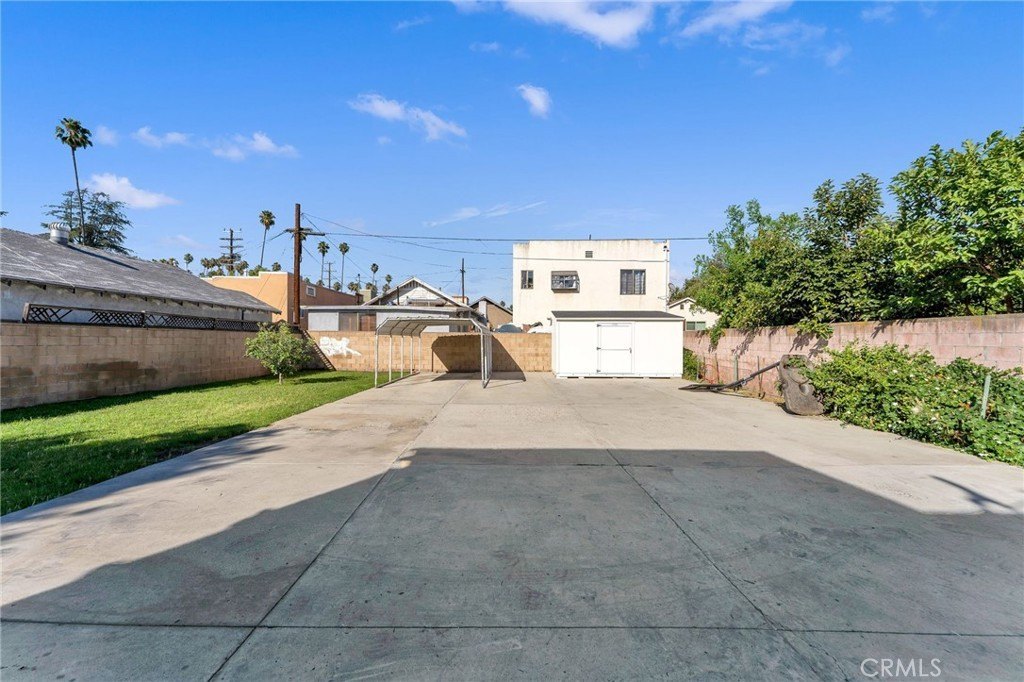 Los Angeles, California, 90042, United States, 3 Bedrooms Bedrooms, ,2 BathroomsBathrooms,Residential,For Sale,1921090