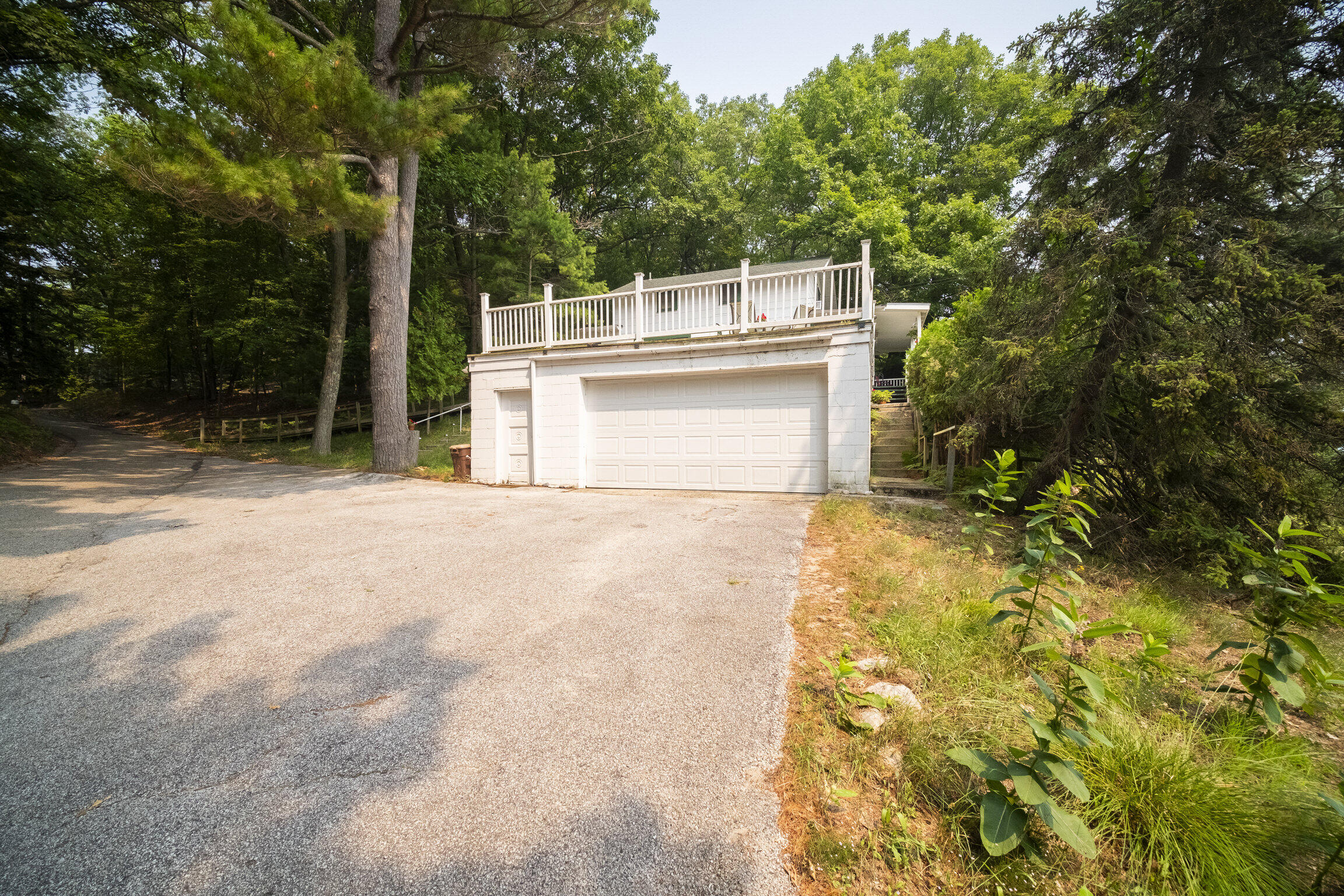 Onekama, Michigan, 49675, United States, 3 Bedrooms Bedrooms, ,3 BathroomsBathrooms,Residential,For Sale,1914171