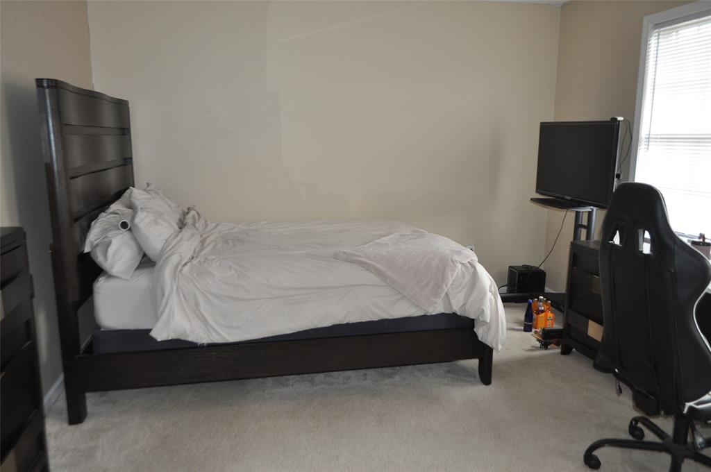 Poughquag, New York, 12570, United States, 3 Bedrooms Bedrooms, ,3 BathroomsBathrooms,Residential,For Sale,1993861