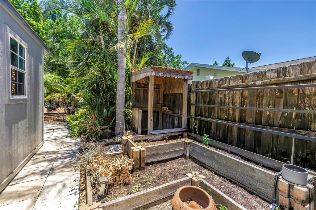 St Petersburg, Florida, 33711, United States, 3 Bedrooms Bedrooms, ,2 BathroomsBathrooms,Residential,For Sale,1862533