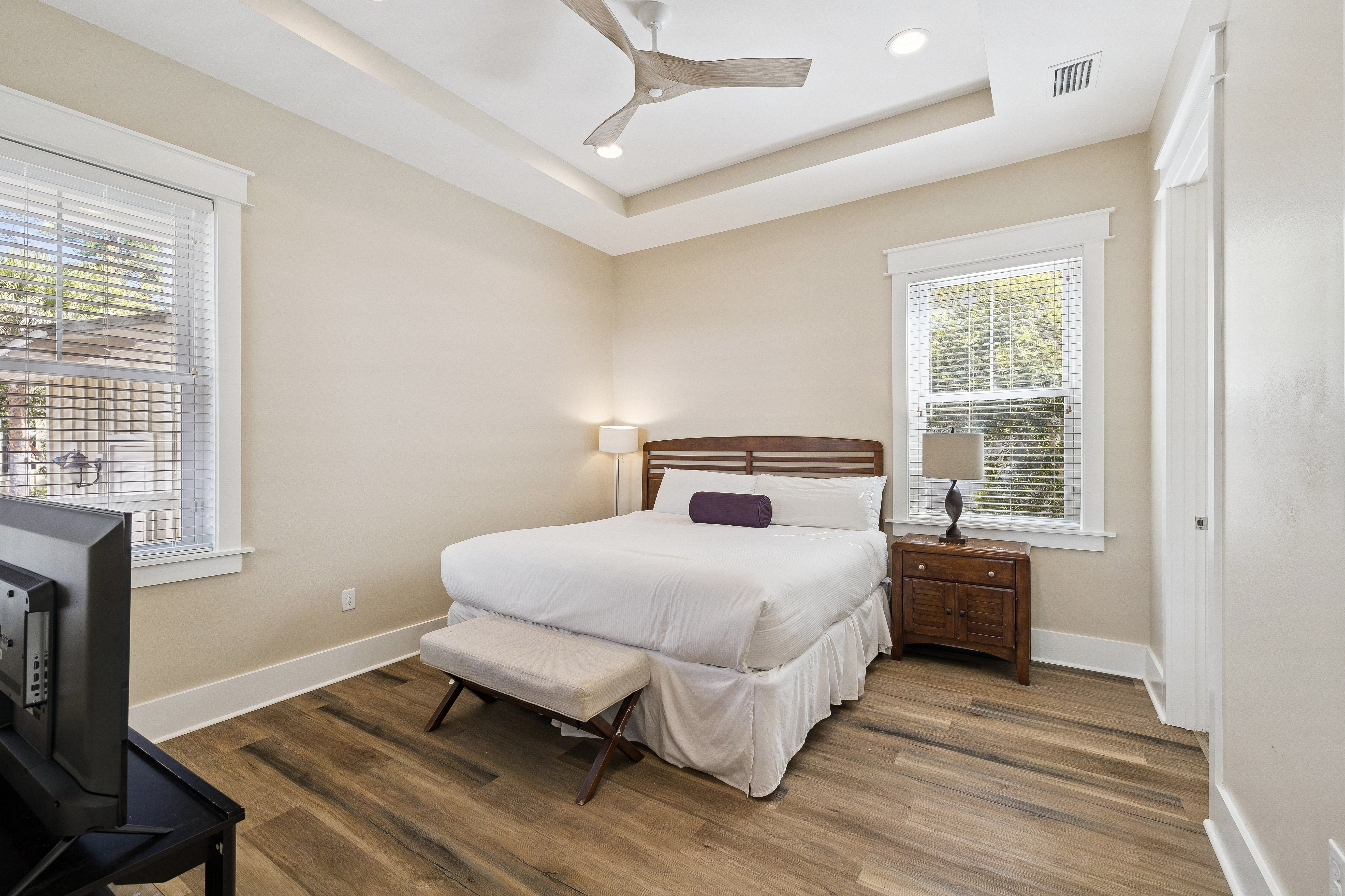  Turnkey NatureWalk Retreat with Two Owner